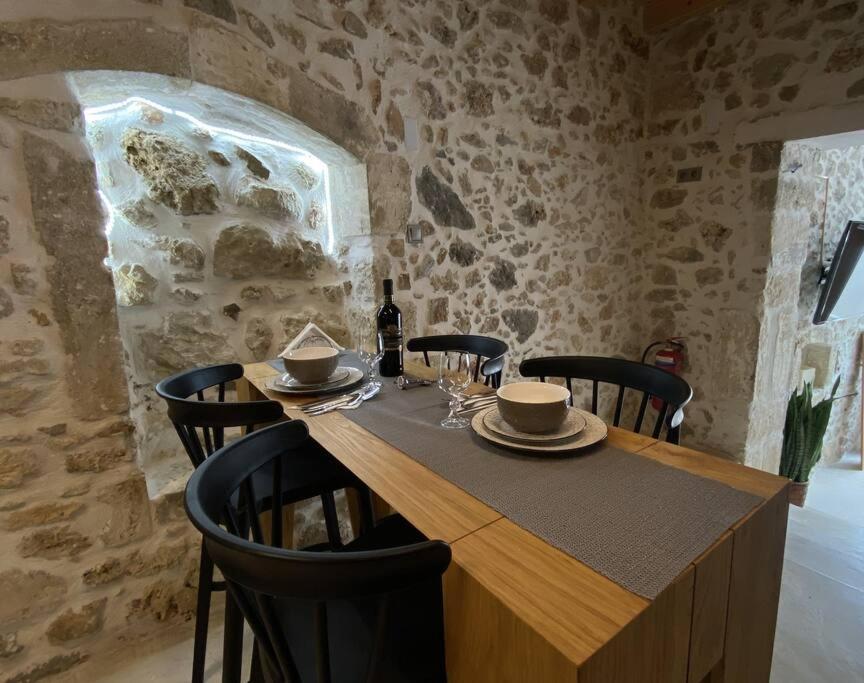 Stavlos Traditional Suite Atsipopoulo Екстериор снимка