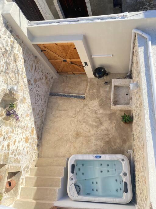 Stavlos Traditional Suite Atsipopoulo Екстериор снимка